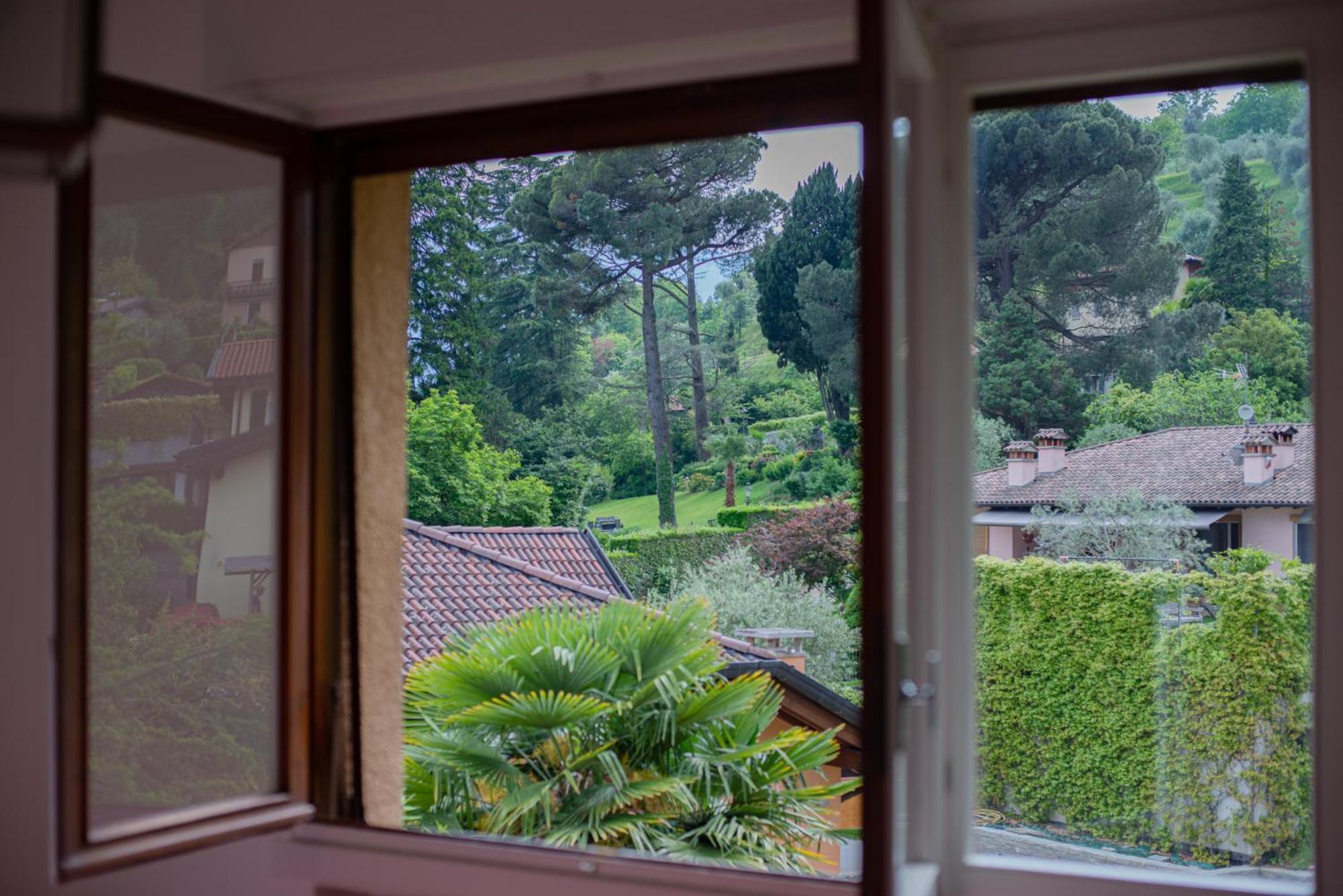Serene Garden Getaway Cadenabbia Exterior photo